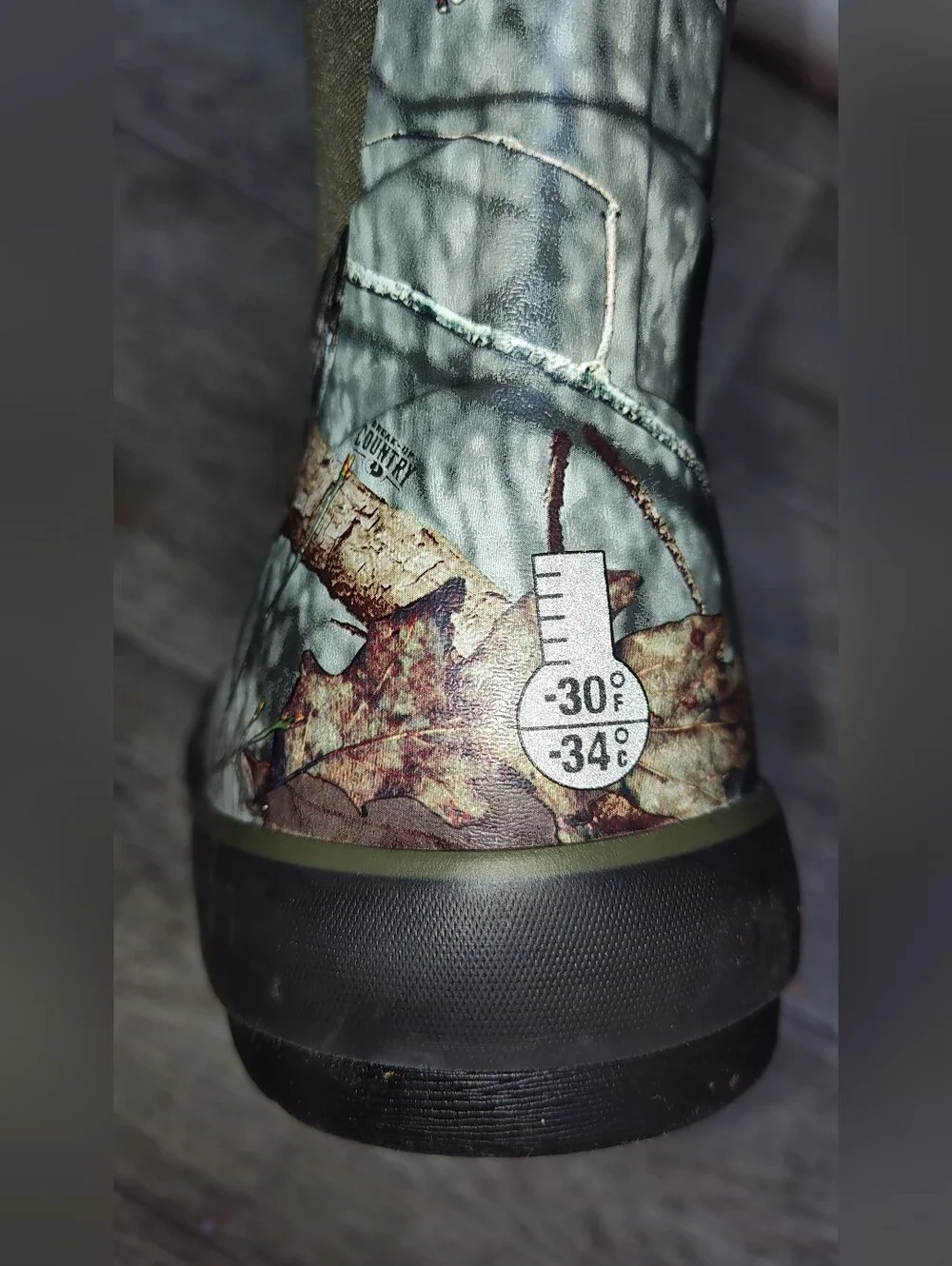 BOGS Classic II Mossy Oak Neoprene Pull On Boot boys/youth camo size 3, Like New